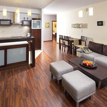 אוסטראון Apartament Park חדר תמונה